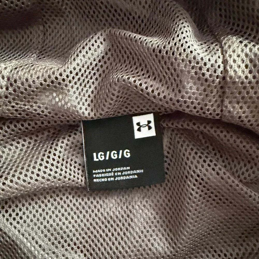 Under Armour Anorak Camo Mesh Pocket Windbreaker Brown Grey XL